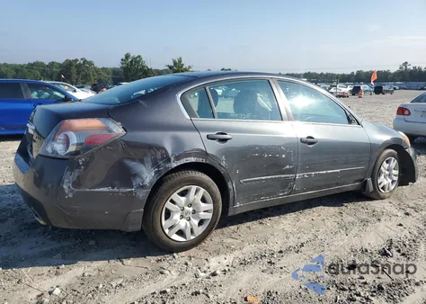 2011 Nissan Altima Base z USA, uszkodzony, nr VIN 1N4AL2AP3BC106100